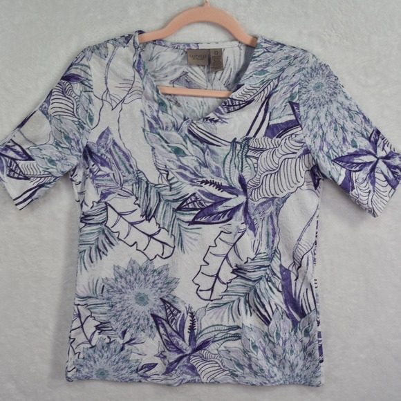 Chico's Tops - Chico's Easywear Top Women XS Chicos size 0 White Purple Floral Short Sleeve